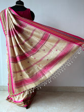 Load image into Gallery viewer, Karvati Kinaar Vidarbha Tussar Handwoven Saree