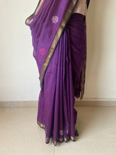 Load image into Gallery viewer, Kasuti Hand- Embroidered Saree