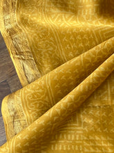 Load image into Gallery viewer, Block Printed Silk Cotton Suit