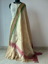Load image into Gallery viewer, Vidarbha Handloom Tussar Dupatta
