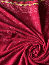 Load image into Gallery viewer, Kota Doria Appliqué Details Saree