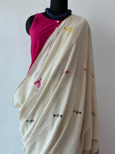 Load image into Gallery viewer, Handwoven Bhujodi Kala Cotton Saree