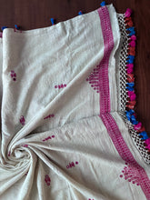 Load image into Gallery viewer, Handwoven Bhujodi Kala Cotton Saree