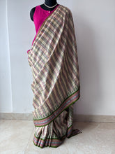 Load image into Gallery viewer, Karvati Kinar Vidarbha Tussar Checks Saree