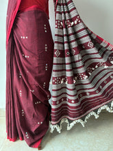 Load image into Gallery viewer, Handwoven Bhujodi Kala Cotton Saree