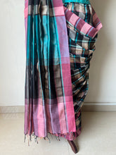 Load image into Gallery viewer, Maheshwari Cotton Saree