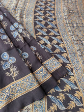 Load image into Gallery viewer, Ajrakh Mulberry Silk Saree