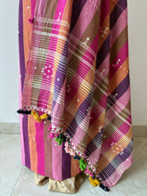 Load image into Gallery viewer, Bhujodi Kala-Cotton 3 piece Suit