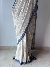 Load image into Gallery viewer, Handwoven Bhujodi Kala Cotton Saree