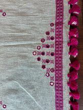 Load image into Gallery viewer, Handwoven Bhujodi Kala Cotton Saree
