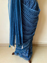 Load image into Gallery viewer, Kota Doria Appliqué Details Saree