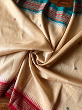 Load image into Gallery viewer, Karvati Kinaar Vidarbha Tussar Handwoven Saree