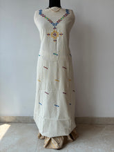 Load image into Gallery viewer, Bhujodi Kala-Cotton 3 piece Suit