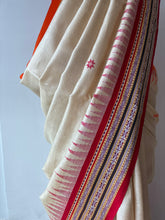 Load image into Gallery viewer, Karvati Kinaar Vidarbha Tussar Jaala Palla Saree