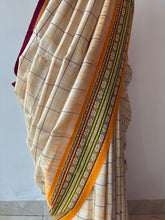 Load image into Gallery viewer, Karvati Kinaar Vidarbha Tussar Jaala Palla Saree