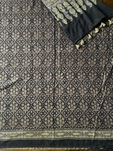 Load image into Gallery viewer, Ajrakh Mul Cotton Saree