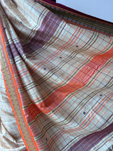 Load image into Gallery viewer, Karvati Kinaar Vidarbha Tussar Jaala Palla Saree