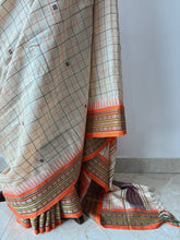 Load image into Gallery viewer, Karvati Kinaar Vidarbha Tussar Jaala Palla Saree