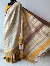 Load image into Gallery viewer, Karvati Kinaar Vidarbha Tussar Jaala Palla Saree