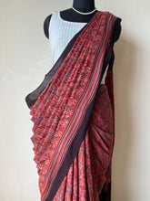 Load image into Gallery viewer, Ajrakh Mul Cotton Saree