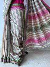 Load image into Gallery viewer, Karvati Kinar Vidarbha Tussar Checks Saree