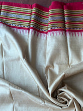 Load image into Gallery viewer, Karvati Kinaar Vidarbha Tussar Saree