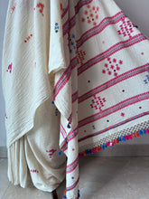 Load image into Gallery viewer, Handwoven Bhujodi Kala Cotton Saree