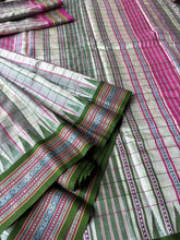 Load image into Gallery viewer, Karvati Kinar Vidarbha Tussar Checks Saree