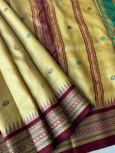 Load image into Gallery viewer, Karvati Kinaar Vidarbha Tussar Handwoven Saree