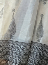 Load image into Gallery viewer, Cream Bagh Kosa Kota Weave Silk Saree