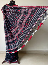 Load image into Gallery viewer, Handwoven Bhujodi Kala Cotton Saree