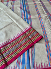 Load image into Gallery viewer, Karvati Kinaar Vidarbha Tussar Saree