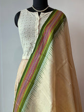 Load image into Gallery viewer, Vidarbha Handloom Tussar Dupatta