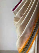 Load image into Gallery viewer, Karvati Kinaar Vidarbha Tussar Handwoven Saree