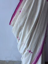 Load image into Gallery viewer, Handwoven Bhujodi Kala Cotton Saree
