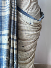 Load image into Gallery viewer, Handwoven Bhujodi Kala Cotton Saree
