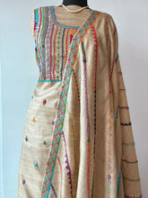 Load image into Gallery viewer, Lambani Embroidered Tussar Dupatta