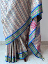 Load image into Gallery viewer, Karvati Kinar Vidarbha Tussar Checks Saree