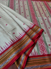 Load image into Gallery viewer, Karvati Kinaar Vidarbha Tussar Jaala Palla Saree
