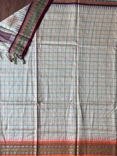 Load image into Gallery viewer, Karvati Kinaar Vidarbha Tussar Jaala Palla Saree