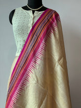 Load image into Gallery viewer, Vidarbha Handloom Tussar Dupatta