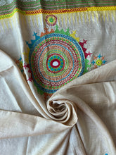 Load image into Gallery viewer, Tussar Lambani Blouse Piece