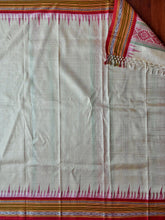 Load image into Gallery viewer, Karvati Kinaar Vidarbha Tussar Jaala Palla Saree