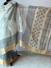Load image into Gallery viewer, Cream Bagh Kosa Kota Weave Silk Saree