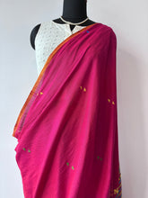 Load image into Gallery viewer, Handwoven Bhujodi Mulberry silk Saree