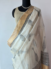 Load image into Gallery viewer, Cream Bagh Kosa Kota Weave Silk Saree