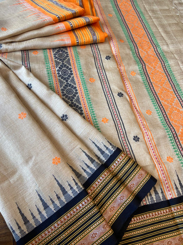 Karvati Kinaar Vidarbha Tussar Handwoven Saree with Jaala Palla