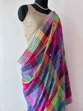 Load image into Gallery viewer, Handwoven Bhujodi Kala Cotton Saree