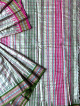 Load image into Gallery viewer, Karvati Kinar Vidarbha Tussar Checks Saree