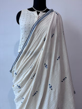Load image into Gallery viewer, Handwoven Bhujodi Kala Cotton Saree